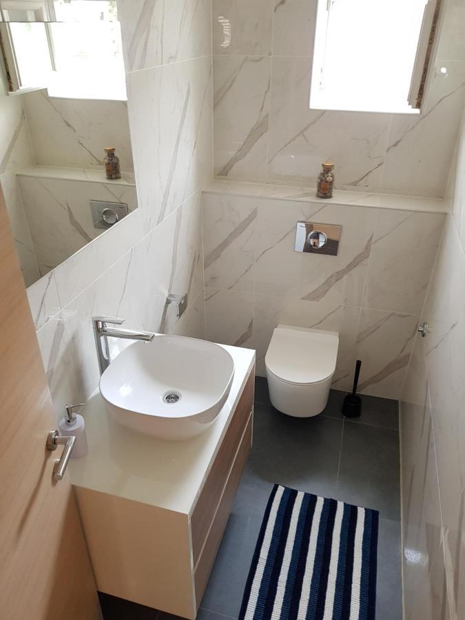 Apartmani Aria Rogoznica  Kültér fotó